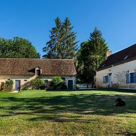 Chambre D'Hotes Chez Artiste Verrier, La Perriere - Perche מראה חיצוני תמונה