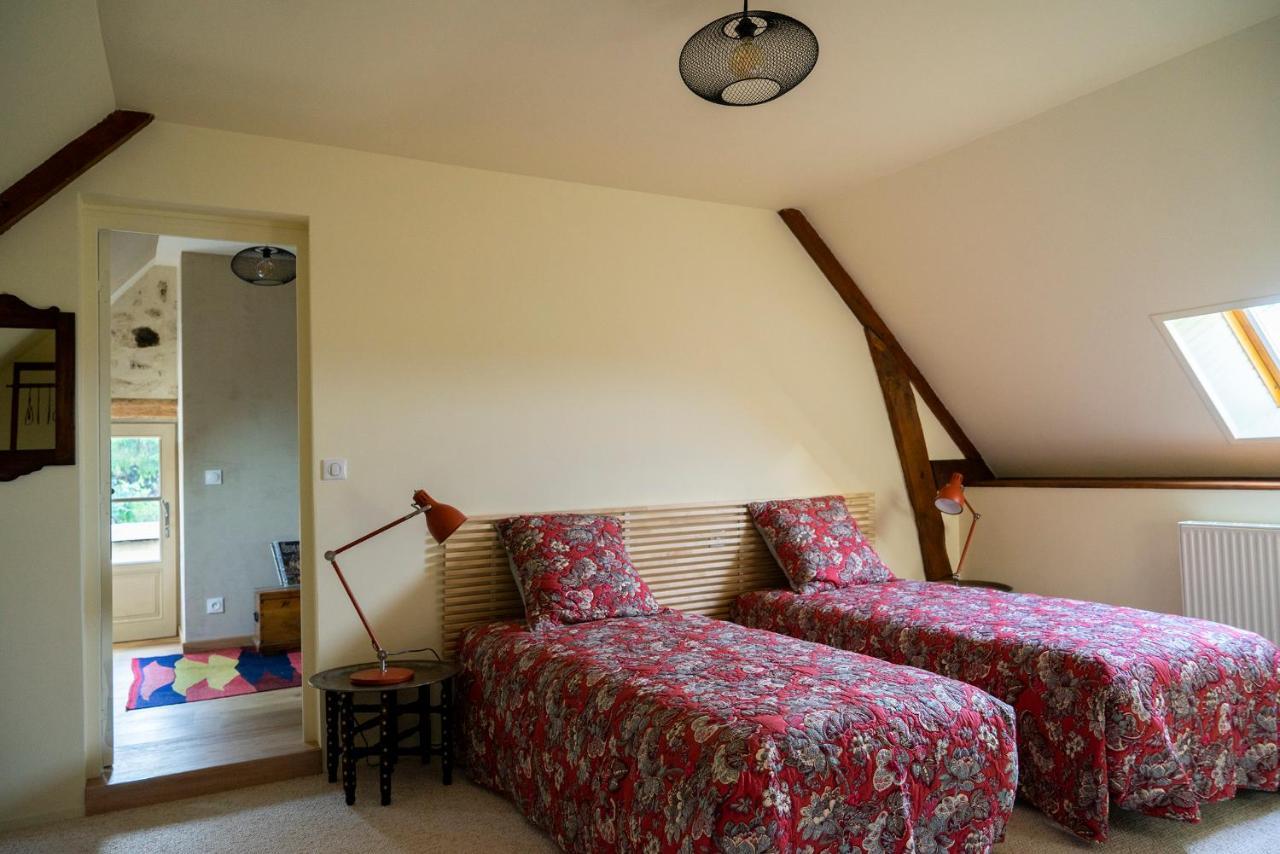 Chambre D'Hotes Chez Artiste Verrier, La Perriere - Perche מראה חיצוני תמונה